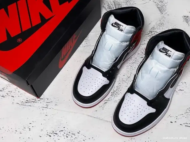 Rep Satin 1 Toe Air High Black CD0461-016 Retro Jordan 0324